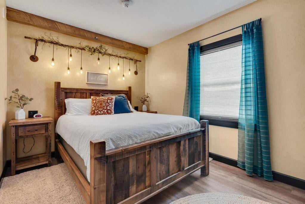 The Rustic Suite - Main Street Lodge In ברלין מראה חיצוני תמונה