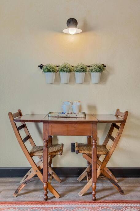 The Rustic Suite - Main Street Lodge In ברלין מראה חיצוני תמונה